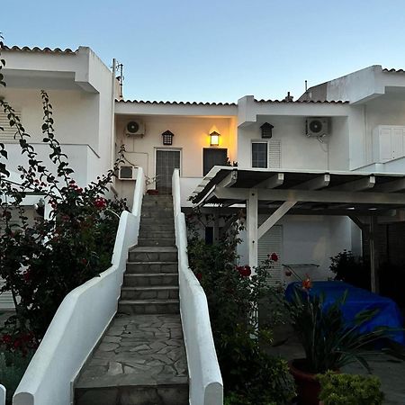 Pounta Beach House Sunion Eksteriør bilde